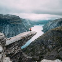 Trolltunga © Benjamin Davies - Unsplash