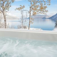 Jacuzzi im Winter © Arctic Panorama Lodge